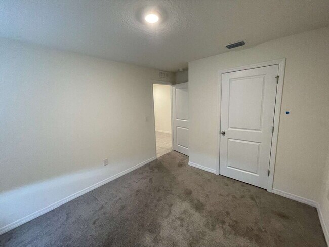Building Photo - Beautiful 4-Bedroom Modern Home in the Desirable Brookside Community | Ruskin