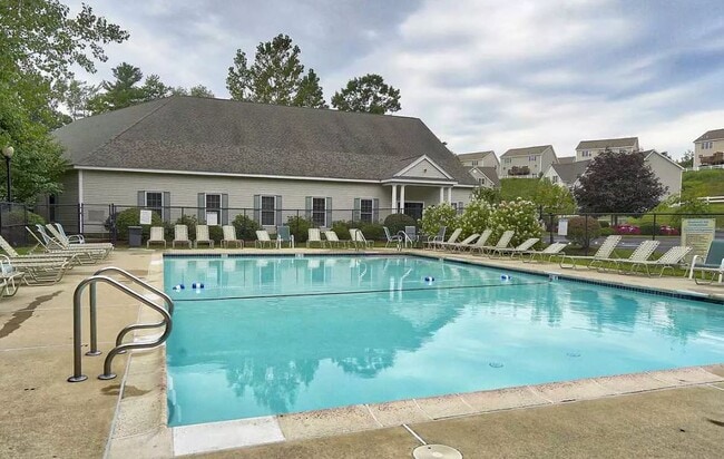 Building Photo - 7B Farnum Ct