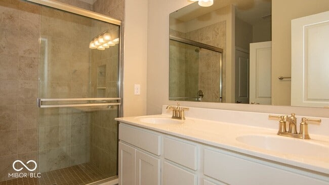 Building Photo - 2840 Maricopa Blvd