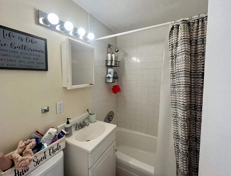 Unit 10 - 106 Myrtle St