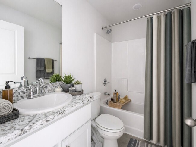 Building Photo - 3BR Townhome • New Build • Tours Available Today