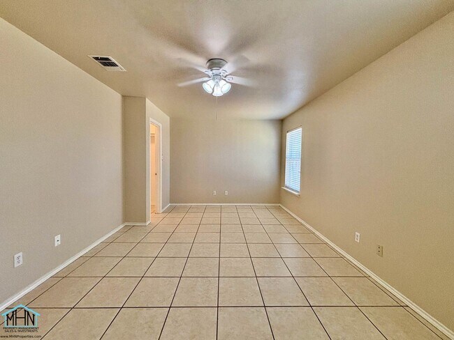 Building Photo - Charming Family Home Near SeaWorld!