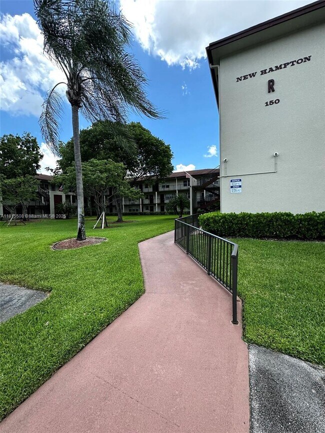 Building Photo - 150 SW 134th Way