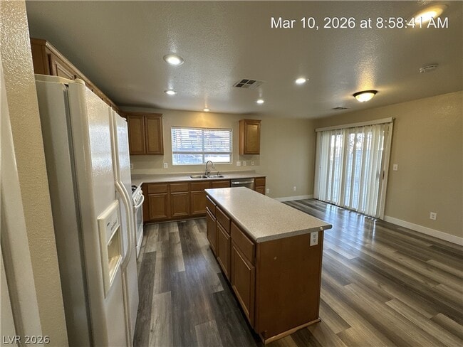 Building Photo - 5023 Volcanic Rock Ln