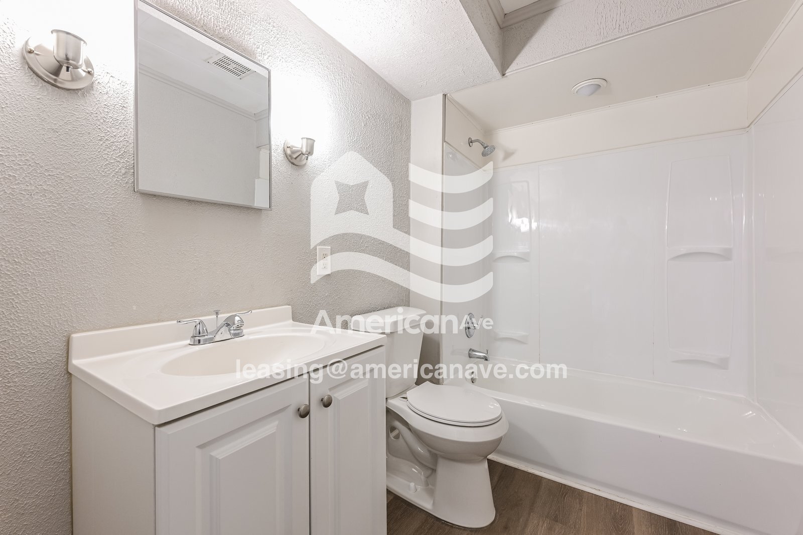 Building Photo - 1402 Linden St