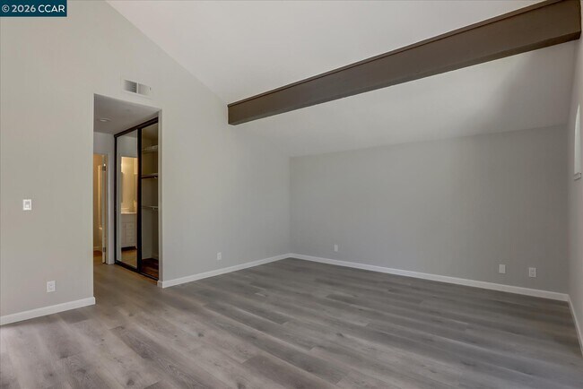 Building Photo - 1539 Trimingham Dr