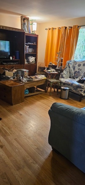 Building Photo - 3400 N Woodland Dr