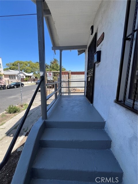 Building Photo - 5216 S Budlong Ave