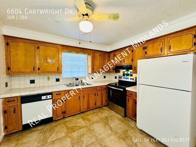 Building Photo - 6604 Cartwright Dr