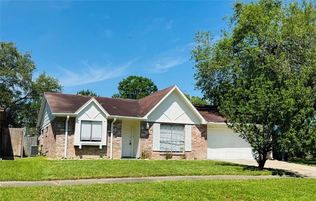 Building Photo - 10418 Towne Oak Ln