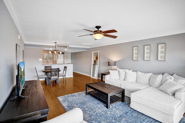 Building Photo - 1501 E Broward Blvd