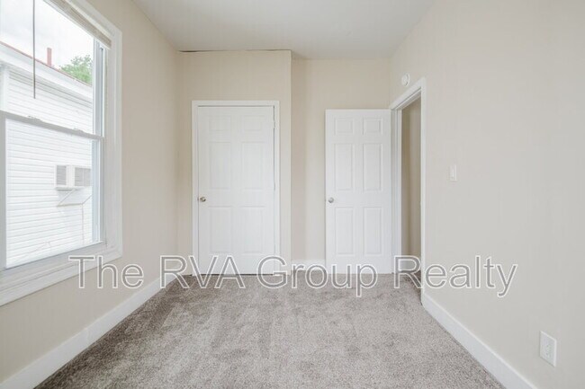 Building Photo - 1147 Farmer St