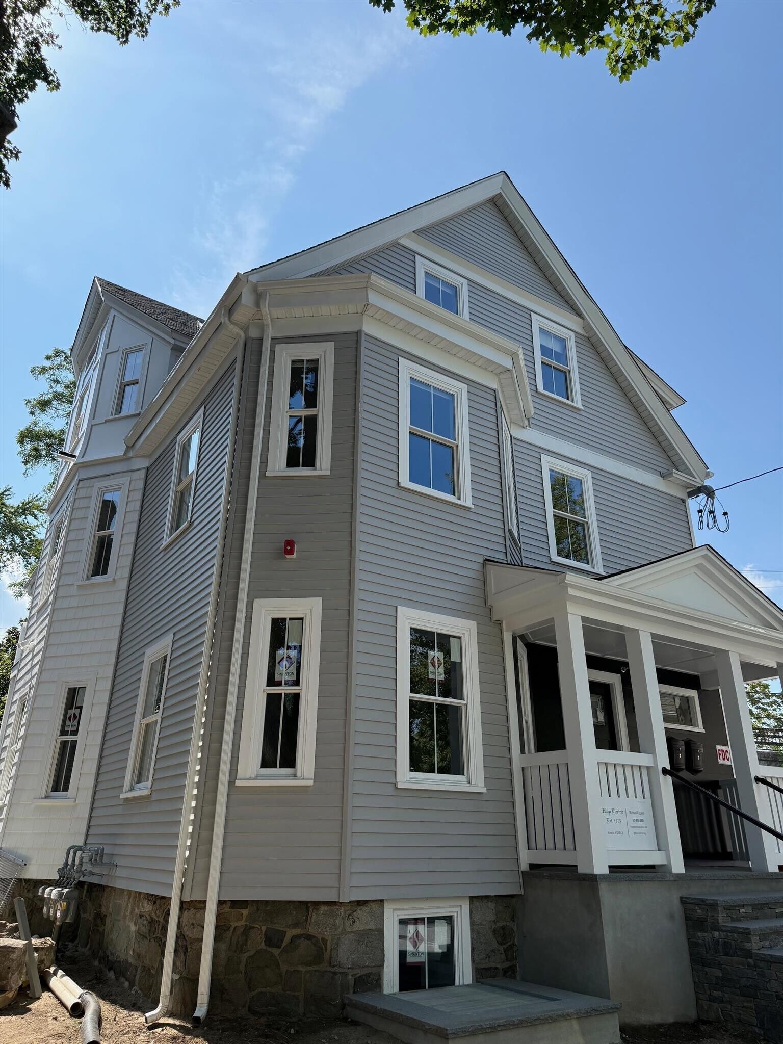 Building Photo - 86 Orchard St
