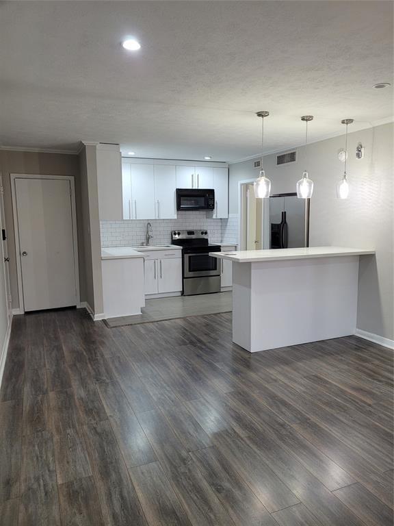 Building Photo - 3401 Timmons Ln