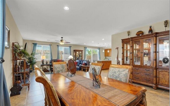 Building Photo - 4630 Summer Azure St