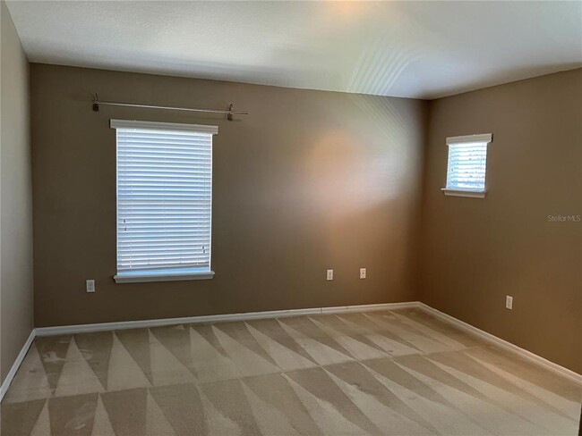 Building Photo - 7001 Interbay Blvd