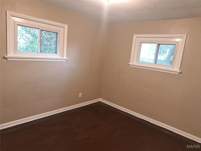 Building Photo - 6933 Berkridge Ct