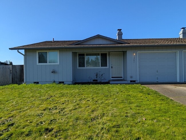 Building Photo - Cozy 2-Bedroom, 1-Bath Duplex in Springfield!