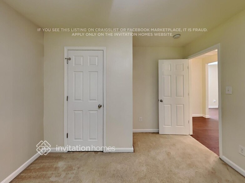 Building Photo - 447 Grenier Terrace NE