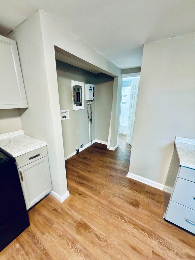 Building Photo - 201 Wotring Street