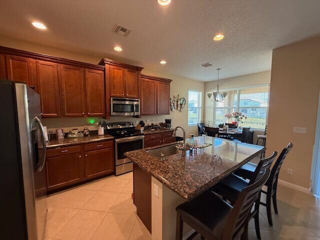 Building Photo - 12091 SW Bennington Cir