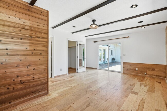 Building Photo - Light-Filled Home on Expansive Lot in Top-Rated School District with Vaulted Ceilings & Entertain...