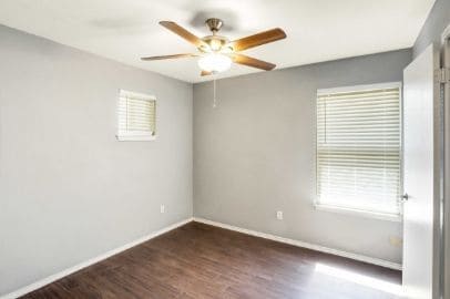 Building Photo - 9614 Nightjar Dr
