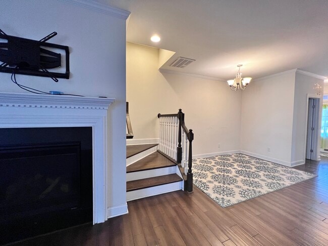 Building Photo - 1214 Alston Forest Dr