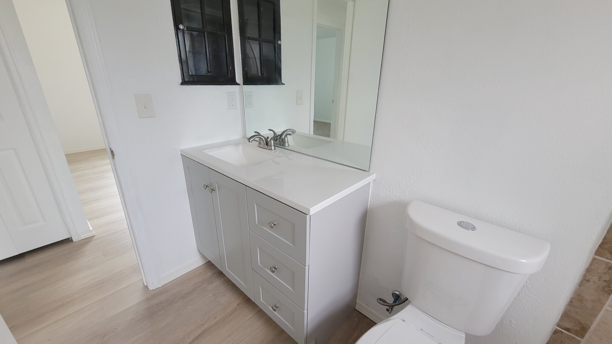 Bathroom - 6640 Provincial Dr