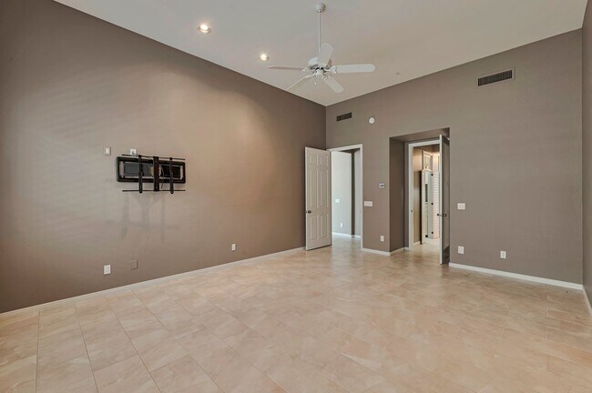Building Photo - Stylish 2-Bedroom Home with Resort-Style A...