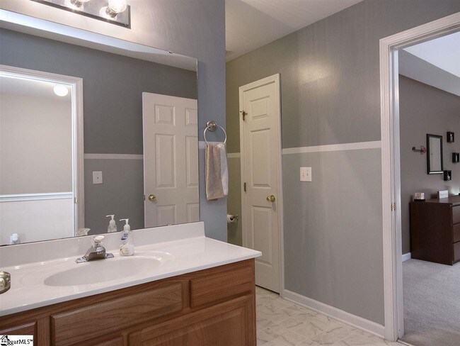 Building Photo - 40 Spring Crossing Cir