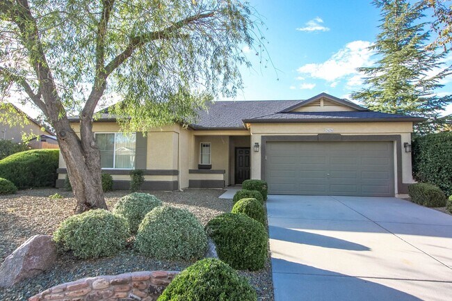 Primary Photo - 3 Bedroom Home in Pronghorn Ranch