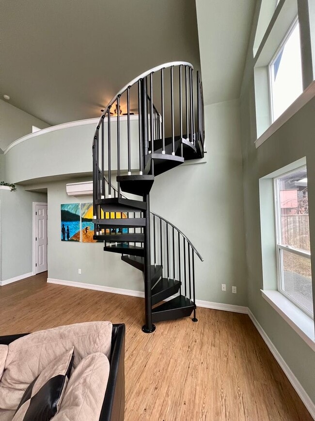 Building Photo - Waterfront 2 Bedroom Home in Ferndale!