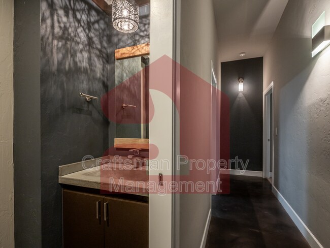 Building Photo - 17413 Melville Ln