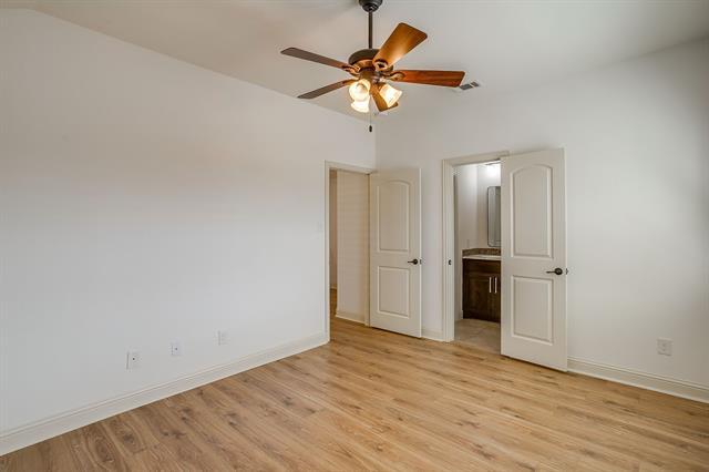 Building Photo - 3009 Montebello Drive