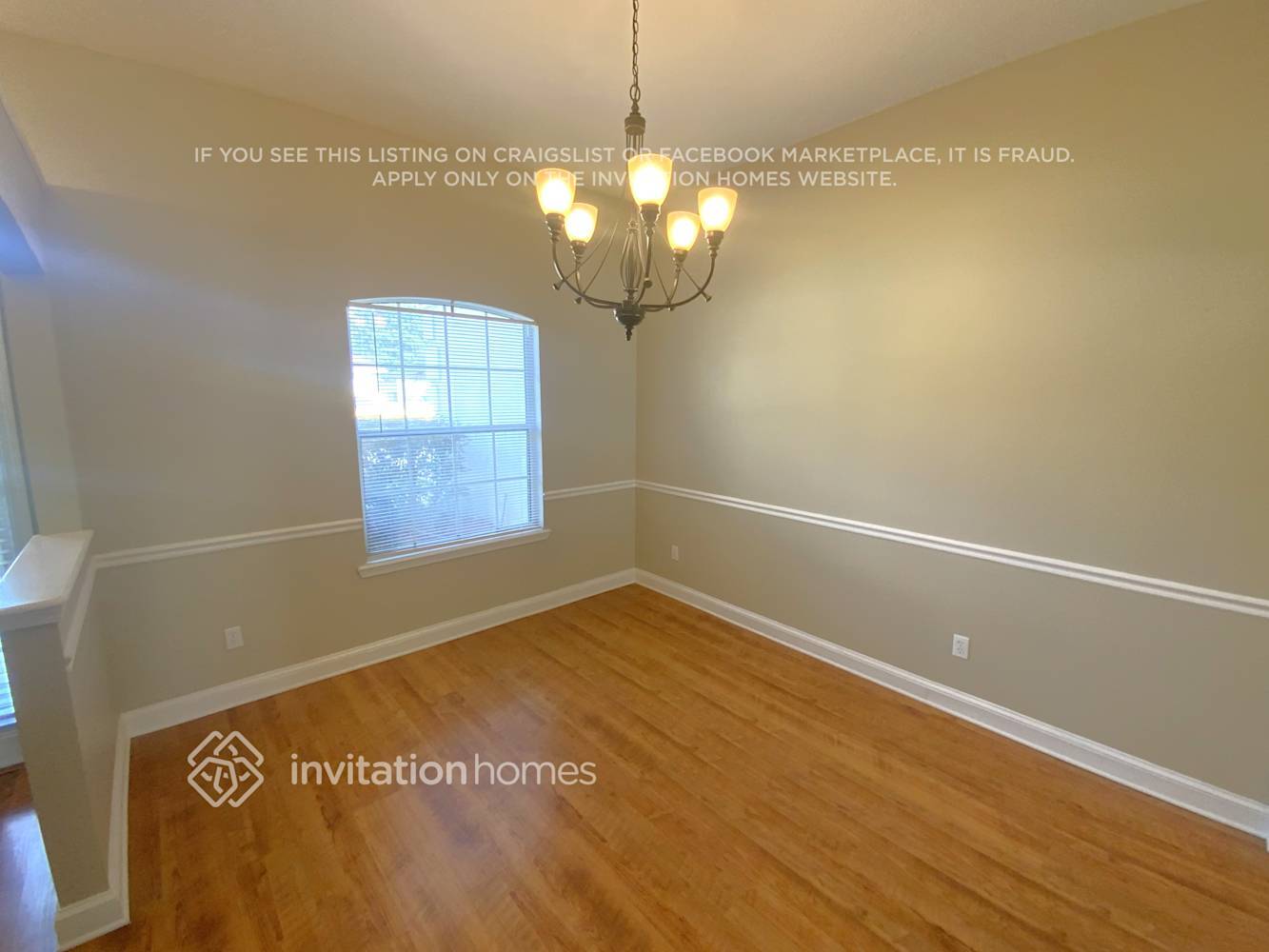 Building Photo - 1970 Cloister Ct