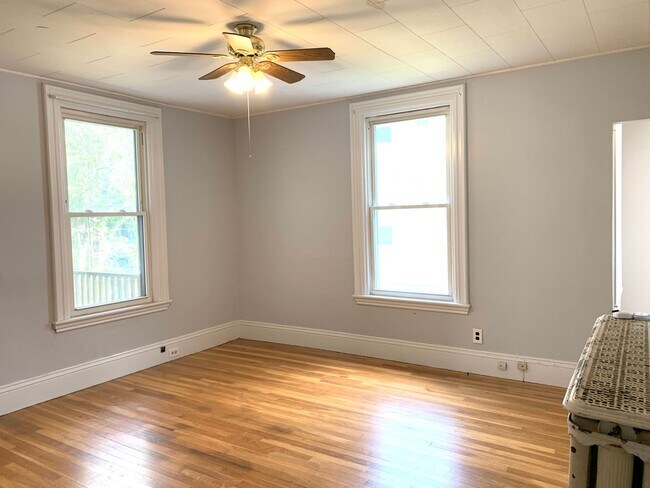 Building Photo - 33 O&#39;Brion St.