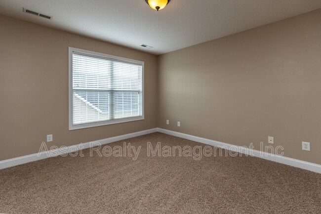 Building Photo - 6451 Ridgewalk Ln