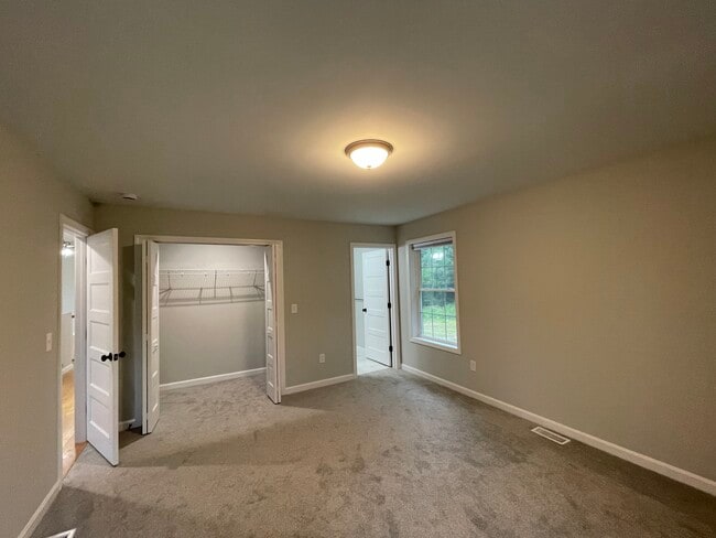 Building Photo - 149 Moxley Rd