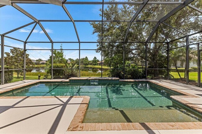 Building Photo - 14261 Sundial Pl