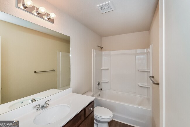 Building Photo - 224 Augusta Woods Dr
