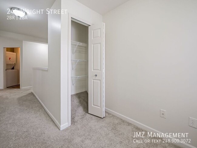 Building Photo - 245 Wright St