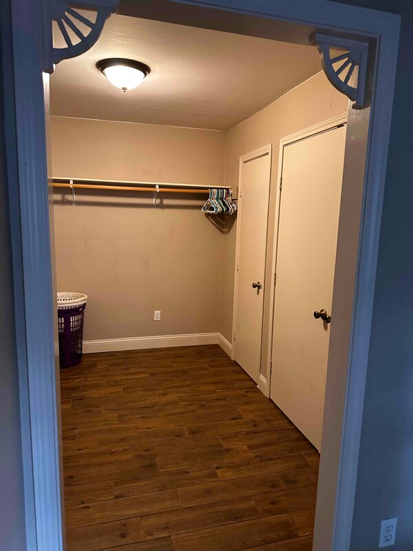 Building Photo - 11773 County Rd 140