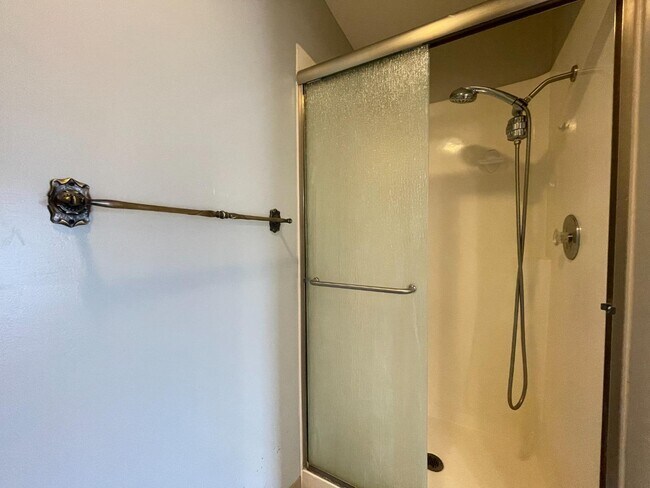 Building Photo - 20267 Northbrook Square