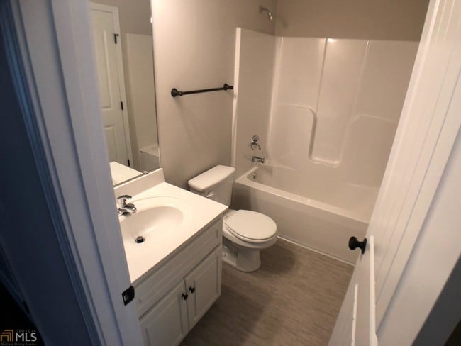 Building Photo - 113 Buckhaven Way