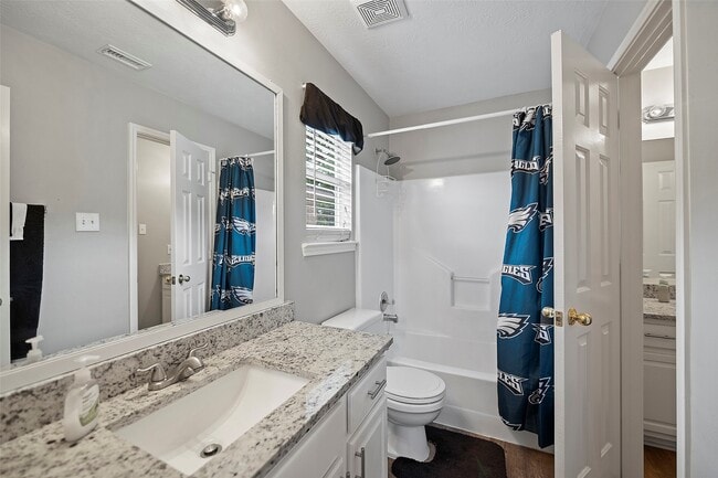 Building Photo - 20907 Wind Field Ln