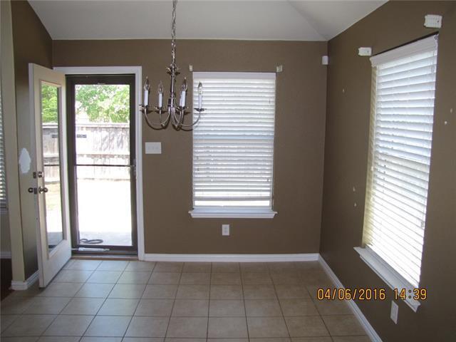Building Photo - 4200 Ridgewood Rd