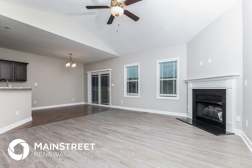 Building Photo - 137 Gennessee Dr