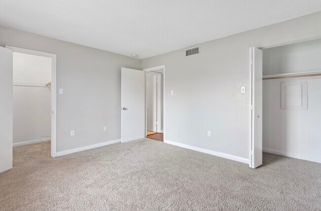 Building Photo - 3148 Wyoming St