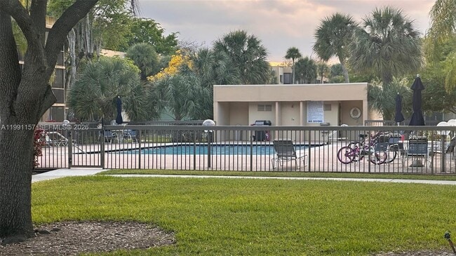 Building Photo - 8401 SW 107th Ave